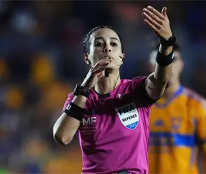 Katia Itzel reaviva la pol&eacute;mica y lanza mensaje a Sergio Bueno