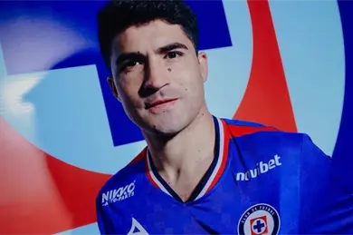 ¿No sería tan grave? Larcamón habló sobre la lesión de Ibáñez ¿No sería tan grave? Larcamón habló sobre la lesión de Ibáñez