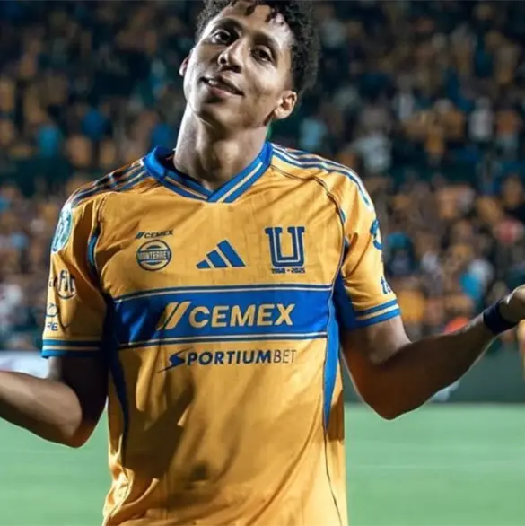 Ozziel Herrera en la mira del Feyenoord para unirse a la Eredivisie Ozziel Herrera en la mira del Feyenoord para unirse a la Eredivisie