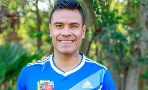 &iquest;A la talacha? El nuevo oficio de Pablo Barrera tras su retiro