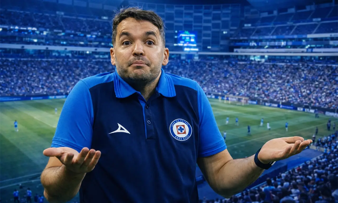  "Fuera Larcamón", estalla en protesta el Estadio Cuauhtémoc 