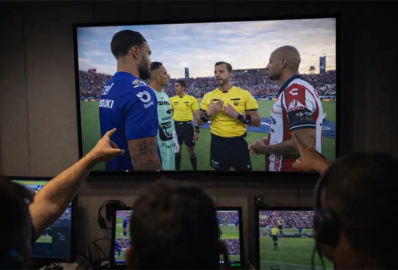 Comisi&oacute;n de &Aacute;rbitros niega uso indebido del VAR en Pumas vs San Luis