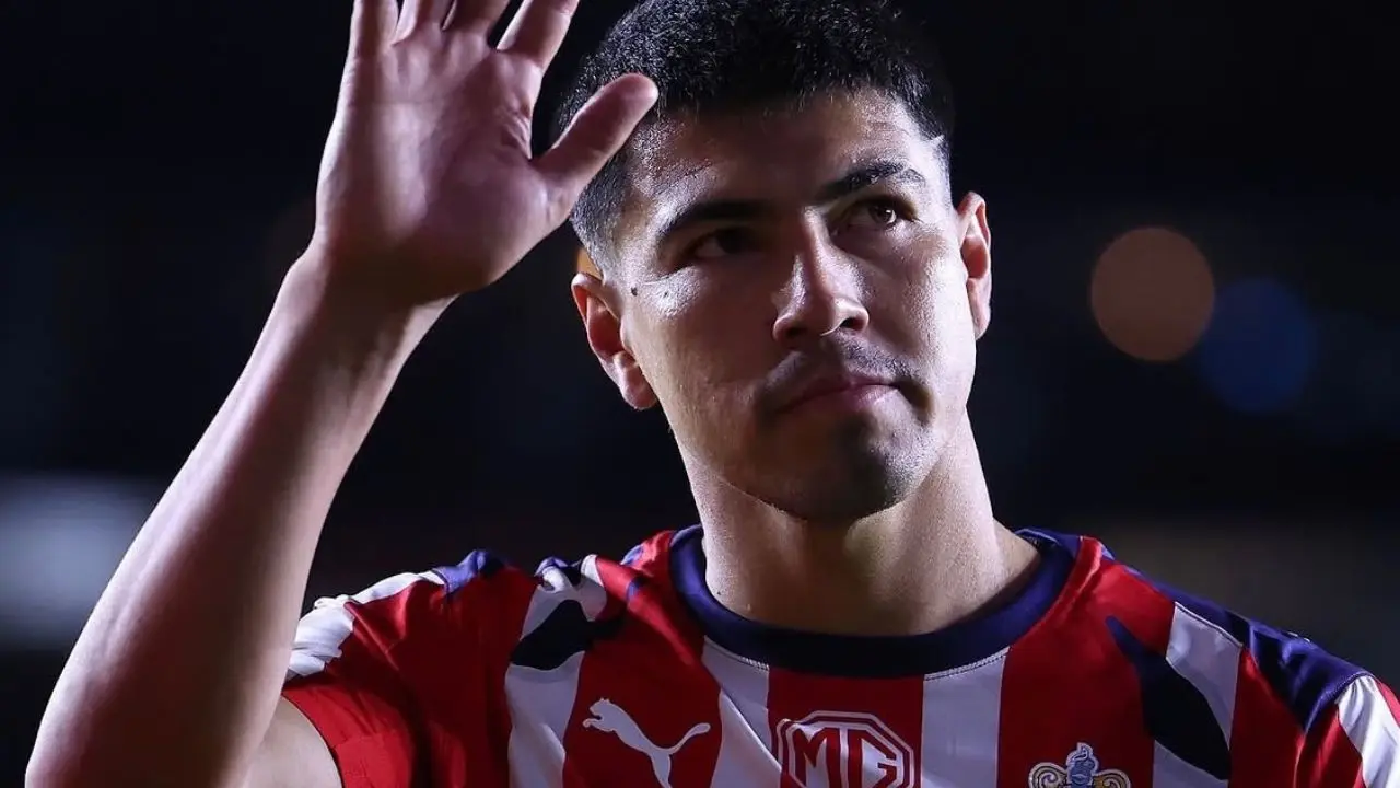  Guti levanta la mano para volver a Europa 