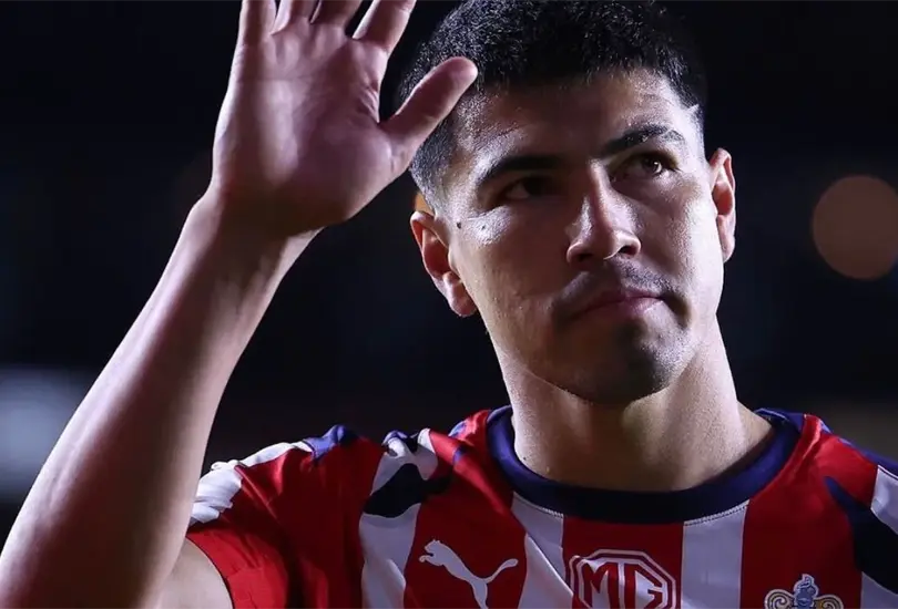 Guti levanta la mano para volver a Europa