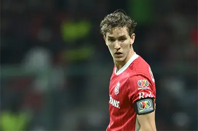 Quitan la roja a Marcel Ru&iacute;z... y aun as&iacute; no jugar&aacute;