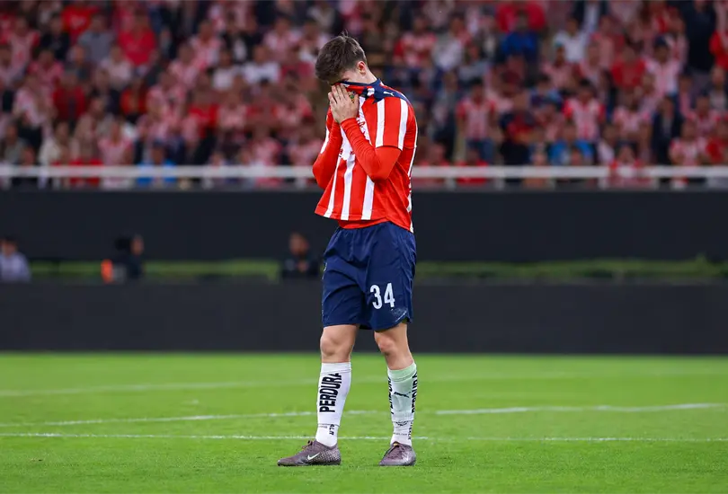 &iexcl;Chivas se desinfla! deja ir el liderato en la &uacute;ltima jornada
