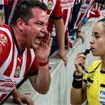 Reprobable, afici&oacute;n de Chivas se mete con Katia Itzel tras duelo vs Tijuana