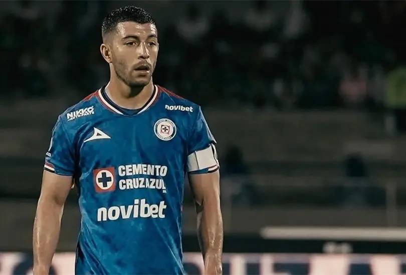 Lira podr&iacute;a salir de Cruz Azul