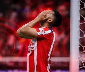 &iexcl;Otra baja para Chivas! Por lesi&oacute;n pierden a otro jugador para la liguilla
