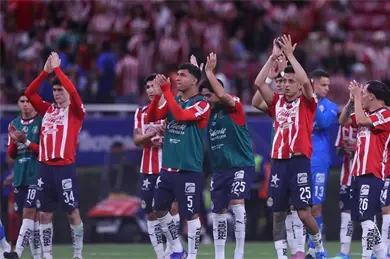 &iquest;Otro? La posibilidad de que Chivas pierda a otro seleccionado