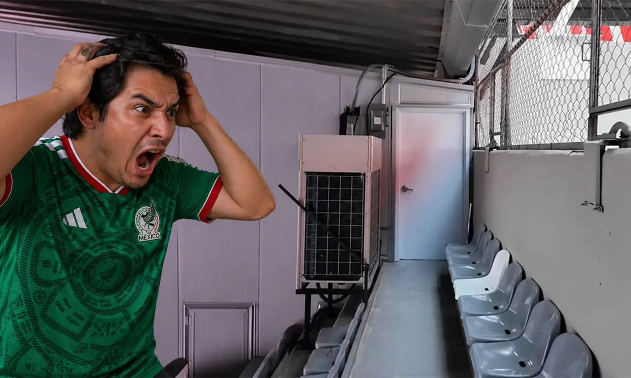  El Estadio Azteca cuenta con algunos asientos con la visibilidad completamente bloqueada. 