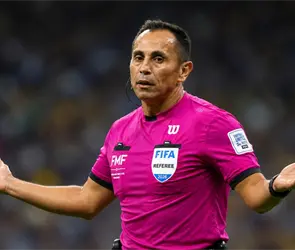 La se&ntilde;al de Santander a Vel&aacute;zquez tras reingresar al Am&eacute;rica vs Pumas