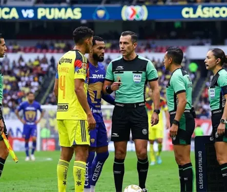 &iquest;No habr&aacute; Gato? La designaci&oacute;n arbitral para Pumas vs Am&eacute;rica