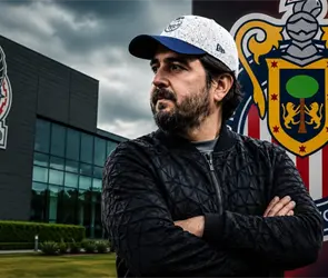 &iquest;Los dejar&aacute;n ir? Chivas rompe el silencio tras mensaje de Aguirre