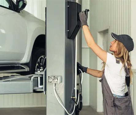 El papel de los neum&aacute;ticos en el rendimiento automovil&iacute;stico