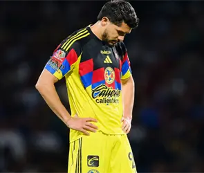 Henry Martín reaparece tras fallar el penal que eliminó al América Henry Martín reaparece tras fallar el penal que eliminó al América