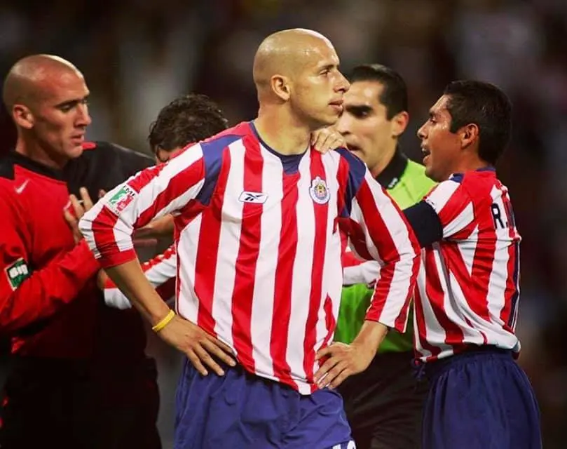 Festejo de gol ante Atlas del Bofo Bautista