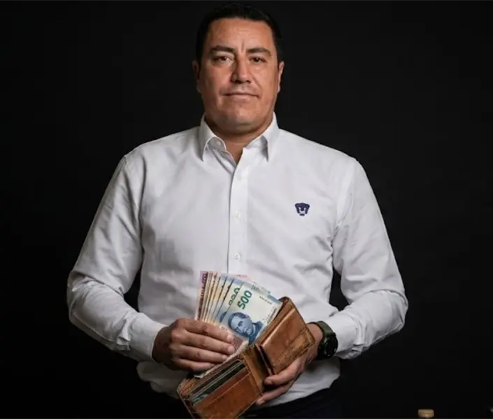 La fuerte multa que le caería a Efraín Juárez hablar del arbitraje La fuerte multa que le caería a Efraín Juárez hablar del arbitraje