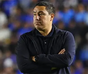 Captan en video la reacci&oacute;n de Efra&iacute;n Ju&aacute;rez al gol de Rodolfo Rotondi
