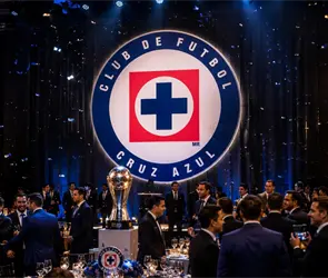 As&iacute; fue la exclusiva fiesta de Cruz Azul tras ganar su d&eacute;cima Liga MX