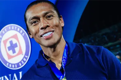 ¿Se va? Iván Alonso pone en duda el futuro de Joel Huiqui en Cruz Azul ¿Se va? Iván Alonso pone en duda el futuro de Joel Huiqui en Cruz Azul