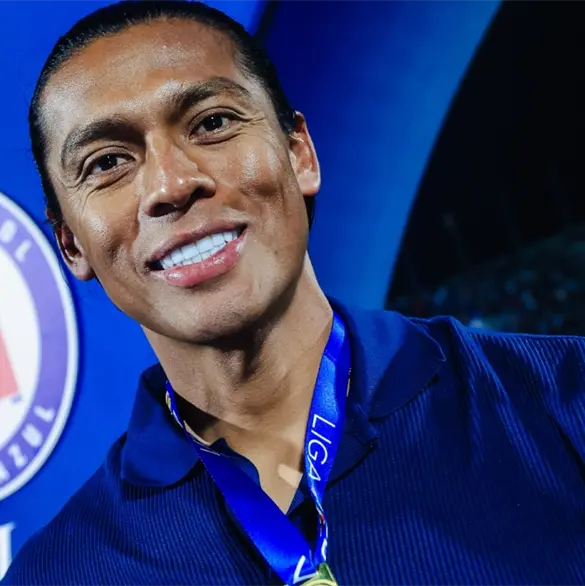 ¿Se va? Iván Alonso pone en duda el futuro de Joel Huiqui en Cruz Azul ¿Se va? Iván Alonso pone en duda el futuro de Joel Huiqui en Cruz Azul