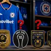 Estos ser&iacute;an los parches que podr&iacute;a usar Cruz Azul en el Apertura 2026