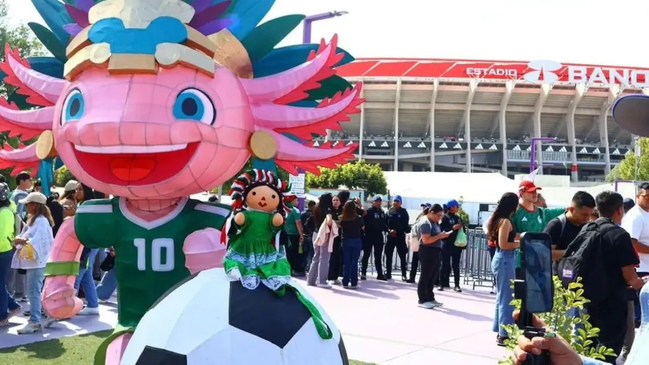 El mega ajolote se queda 