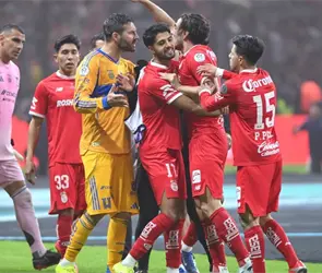 (VIDEO) El detonante de la bronca en la final Toluca vs Tigres
