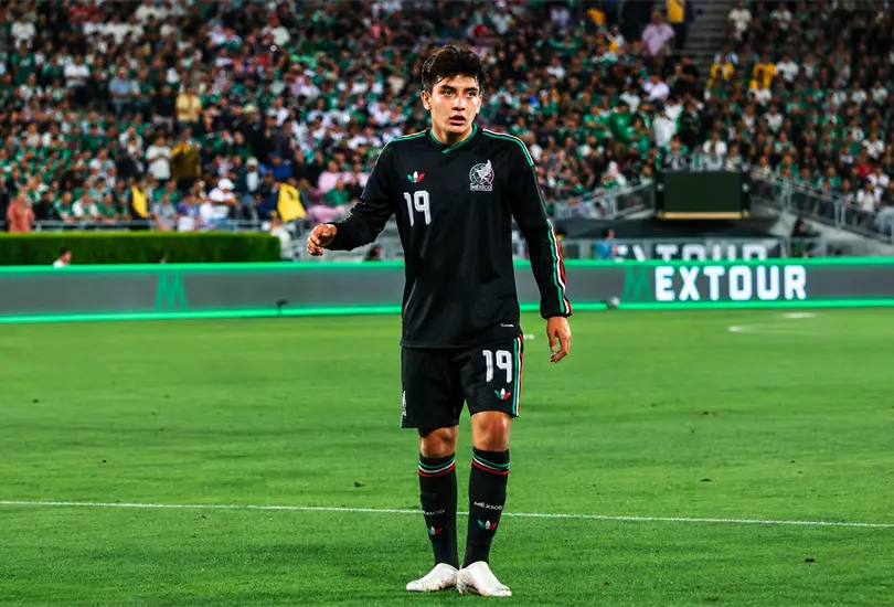 Gilberto Mora har&aacute; historia como el jugador m&aacute;s joven del Mundial 2026