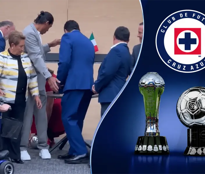 Diputada tira trofeo de Cruz Azul durante homenaje en Puebla