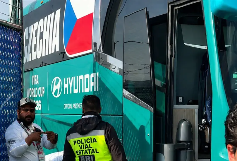 Rep&uacute;blica Checa provoca caos vial