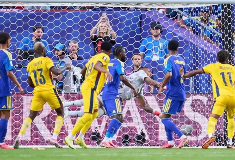 Hist&oacute;rico empate de Curazao en contra de Ecuador