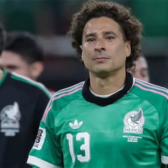 Patrocinador adelanta a Memo Ochoa para el M&eacute;xico vs Chequia