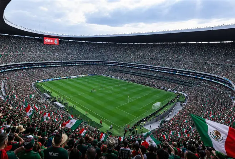 M&eacute;xico cierra la fase de grupos en su casa