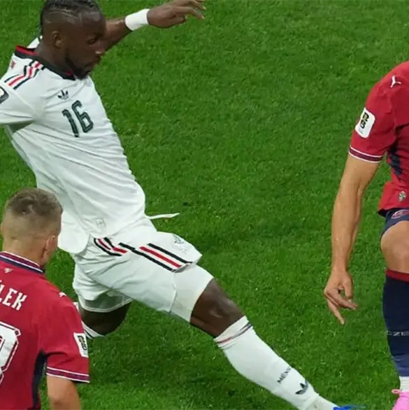 Tras ser goleados, lo que dijo la prensa Checa del triunfo de M&eacute;xico