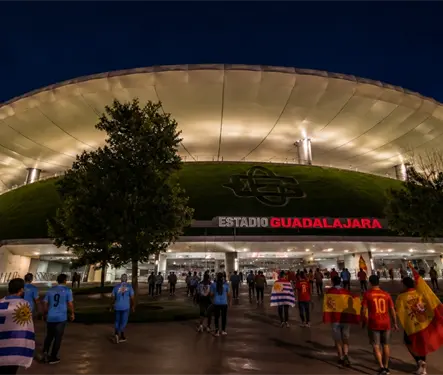 Uruguayos agreden a aficionado con playera de Espa&ntilde;a en Guadalajara