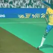 &iquest;Ayudas a Cr7? Las pol&eacute;micas im&aacute;genes del gol anulado a Colombia
