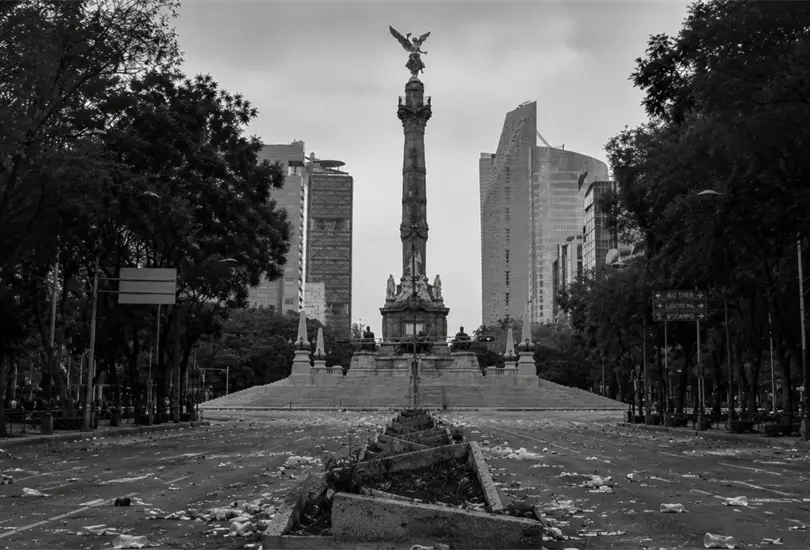 Otro fallecido tras los festejos del Tri en el Ángel de la Independencia Otro fallecido tras los festejos del Tri en el Ángel de la Independencia