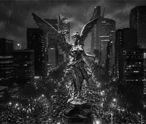 Luto en el &Aacute;ngel: mueren tres aficionados tras triunfo de M&eacute;xico