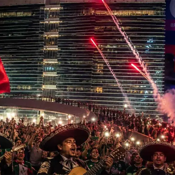 Molestos, lo que dijo la prensa de Inglaterra de la serenata mexicana Molestos, lo que dijo la prensa de Inglaterra de la serenata mexicana