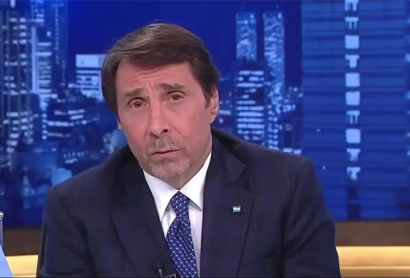 Eduardo Feinmann, periodista argentino, intenta explicar sus dichos con "estábamos hablando de futbol". Eduardo Feinmann, periodista argentino, intenta explicar sus dichos con "estábamos hablando de futbol".