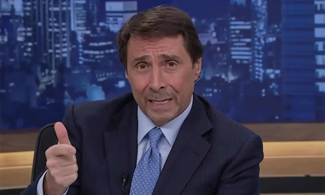  El periodista argentino Eduardo Feinmann vuelve a ser centro de la controversia por sus declaraciones hacia México. 