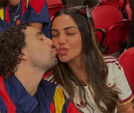 Claudia Rodr&iacute;guez, la pareja que roba miradas en los estadios del Mundial
