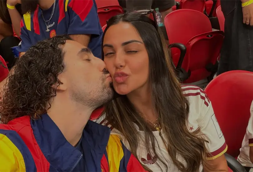 ¡Claudia Rodríguez, la pareja de Marc Cucurella, combina pasión y estilo en cada estadio del Mundial 2026! ¡Claudia Rodríguez, la pareja de Marc Cucurella, combina pasión y estilo en cada estadio del Mundial 2026!