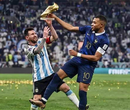 &iquest;Qu&eacute; necesita Messi para quitarle la Bota de Oro del Mundial a Mbapp&eacute;?