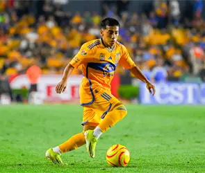&iquest;Cu&aacute;nto mide Chicha S&aacute;nchez? Los futbolistas m&aacute;s bajitos del profesional