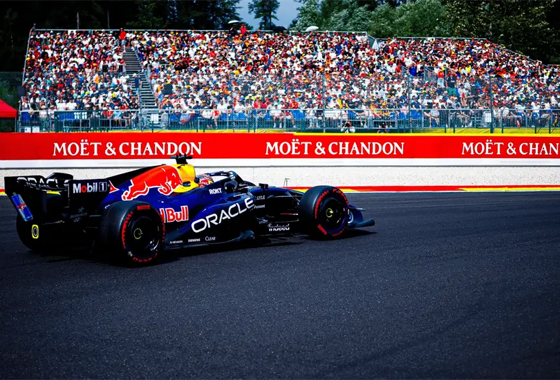 El mensaje de Verstappen a su equipo no es un discurso motivacional. Pide algo mucho más aburrido y mucho más difícil: estabilidad.