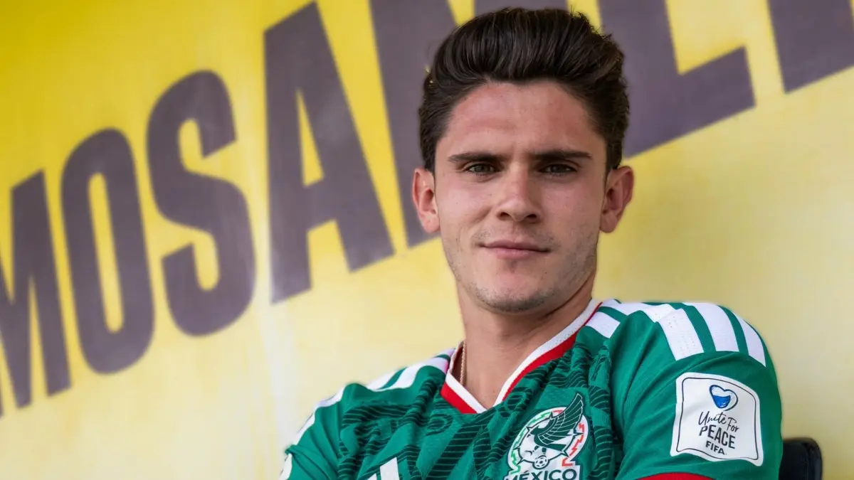  Israel Reyes se quedaría en el América 