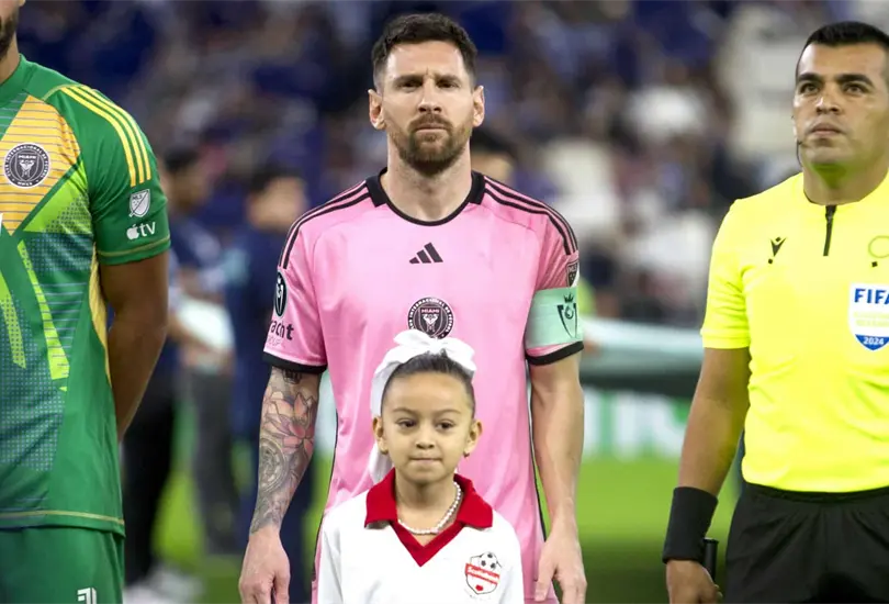 Lionel Messi podría ser baja ante Rayados tras la muerte de su padre, Jorge Messi. El partido se disputa este sábado en Miami. Lionel Messi podría ser baja ante Rayados tras la muerte de su padre, Jorge Messi. El partido se disputa este sábado en Miami.